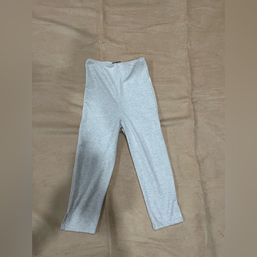 Wild Fable Light Gray Capri pants ✨